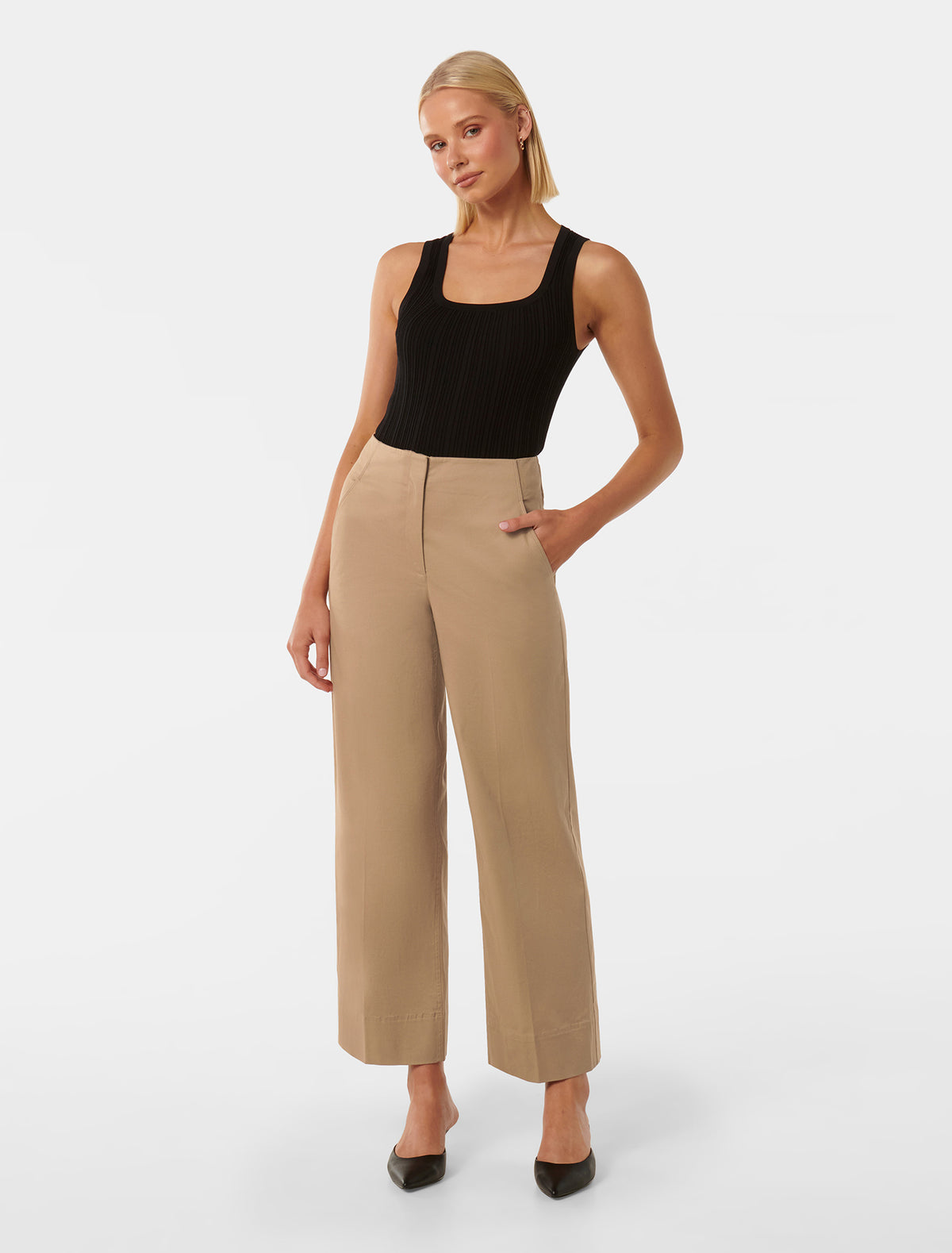 Cassandra Cropped Straight Pant Iced Coffee