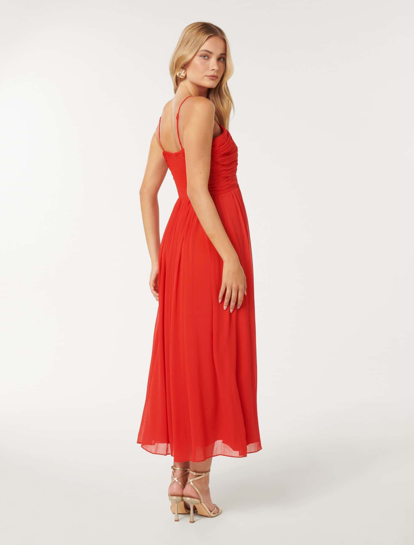 Nakita Ruched Bodice Maxi Candy Apple Red