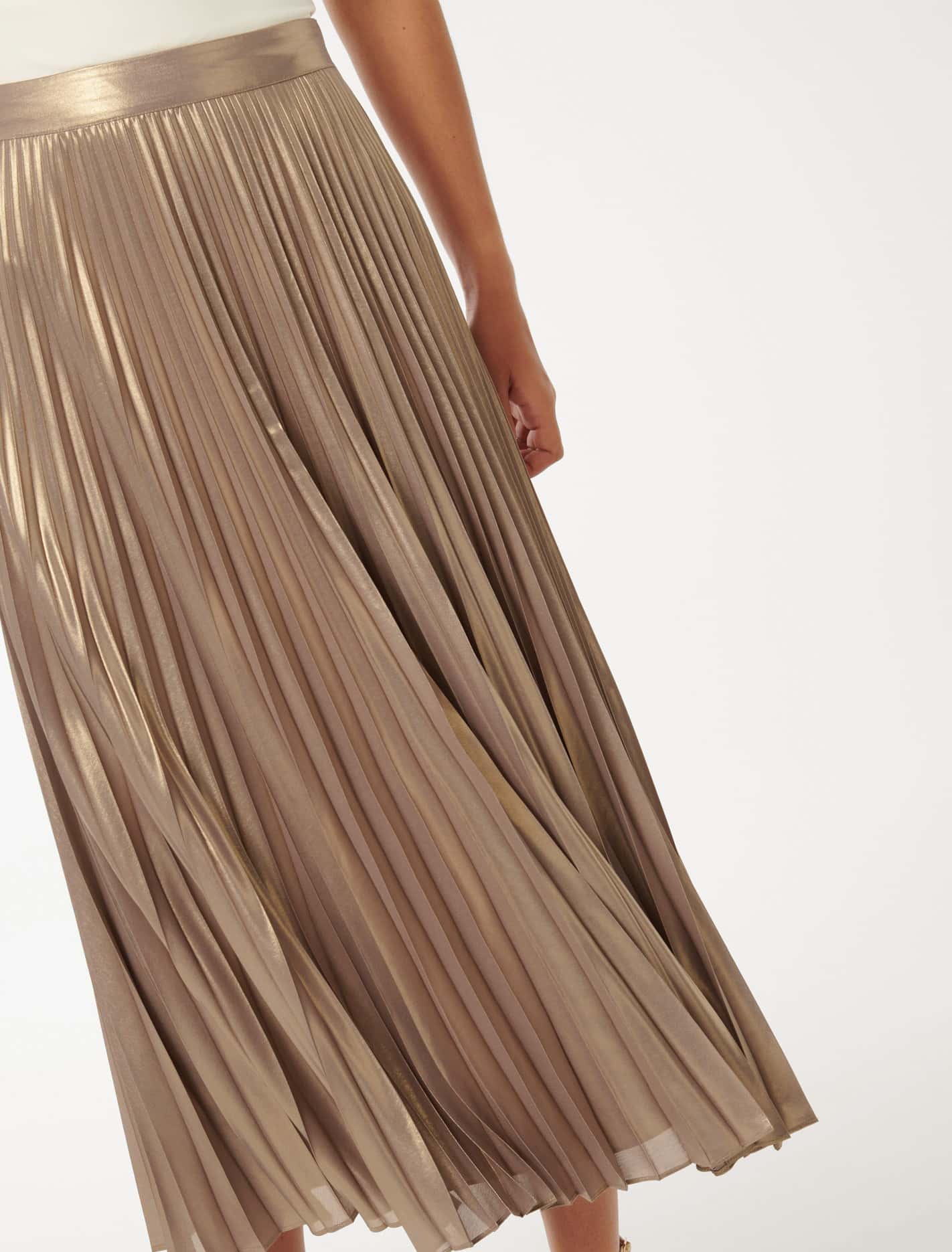 Estella Metallic Pleated Maxi Skirt Soft Gold