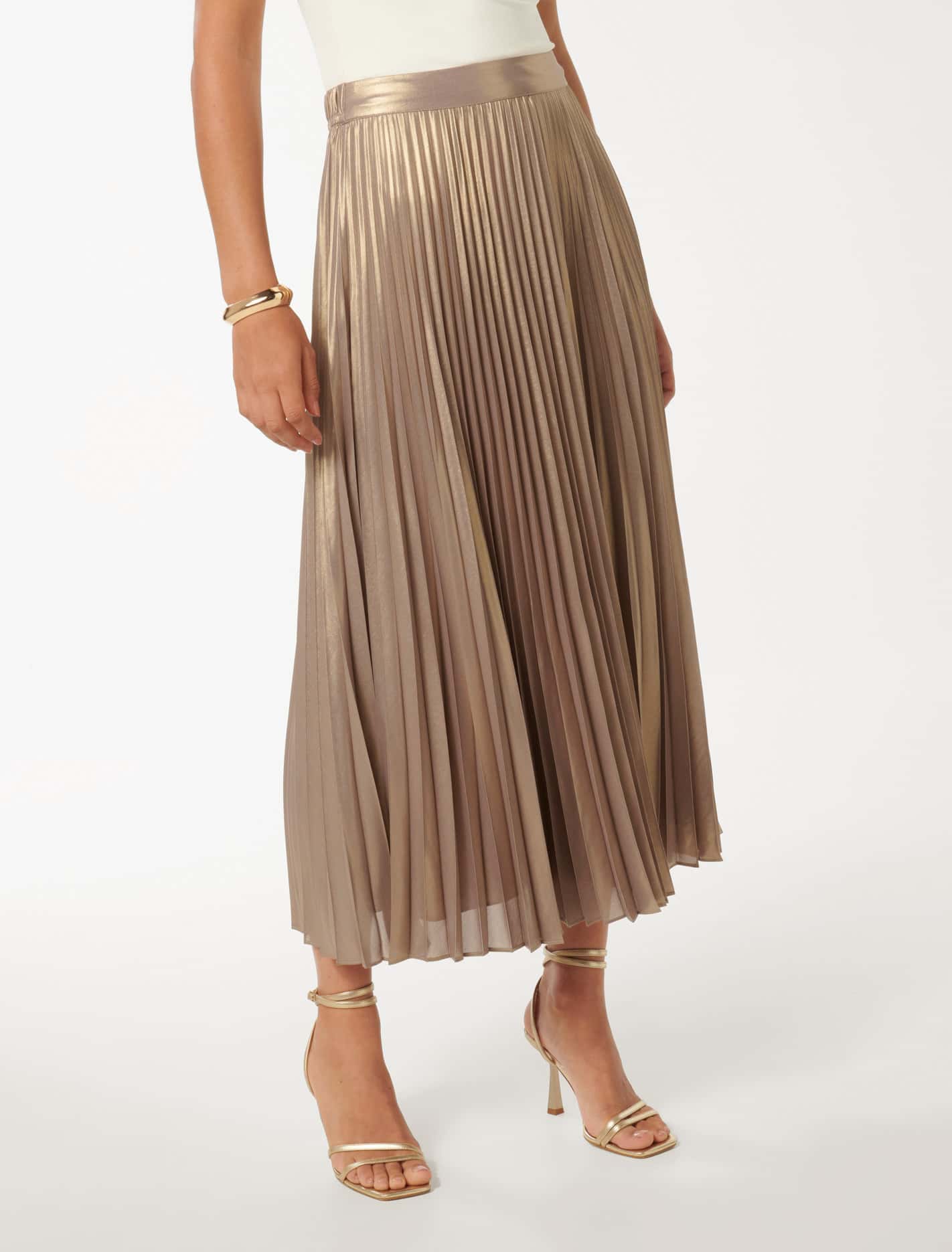Estella Metallic Pleated Maxi Skirt Soft Gold