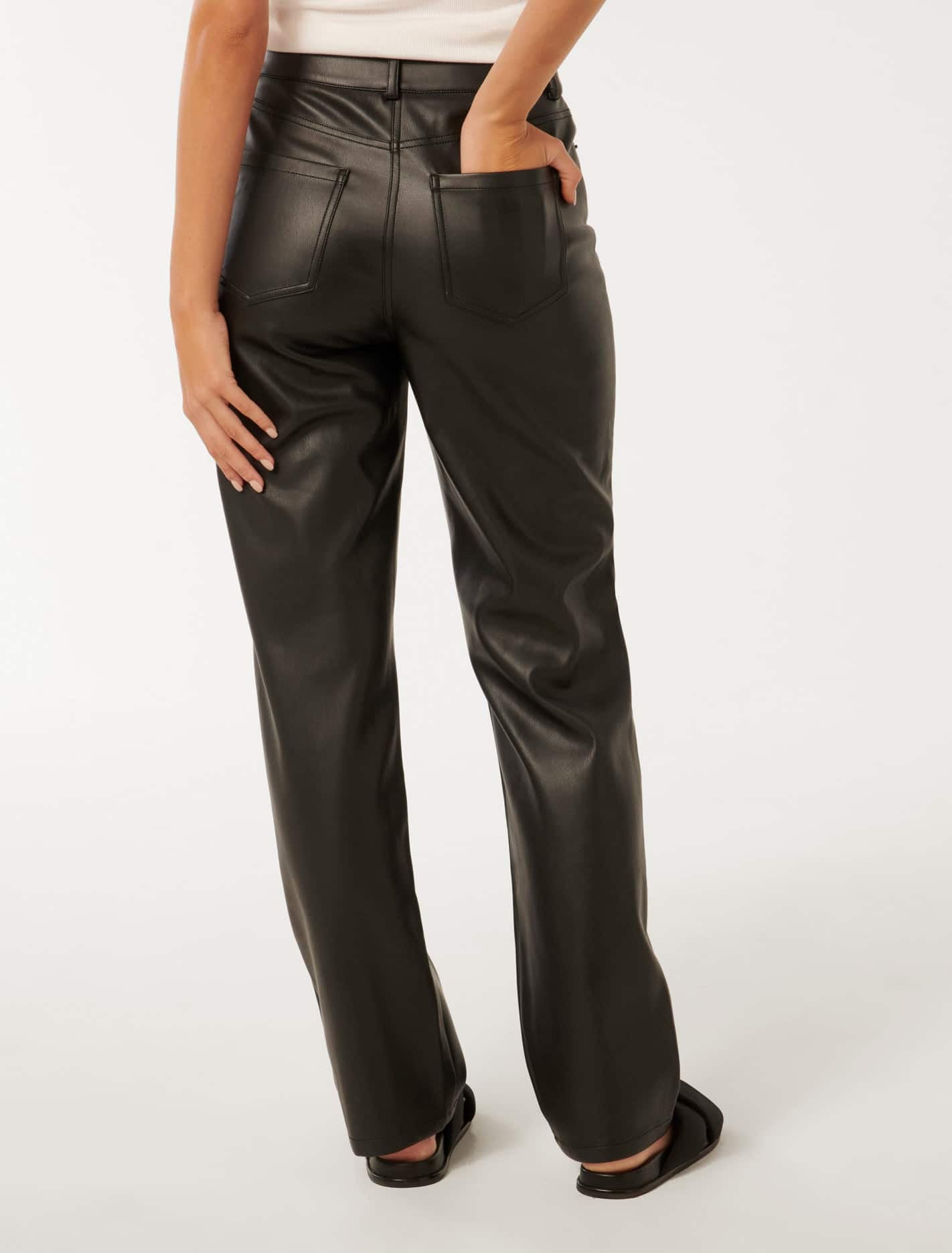 Una Vegan Leather Straight Leg Pant Black