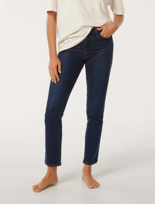Fran Straight Leg Crop Mid Wash