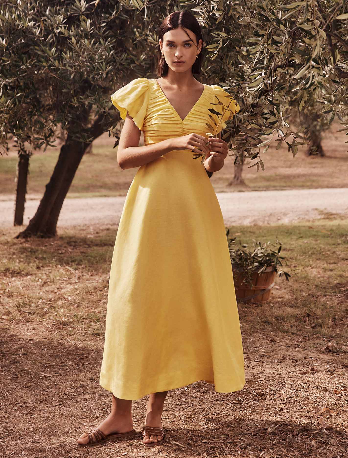 June Ruched Linen Midi Creme Anglaise