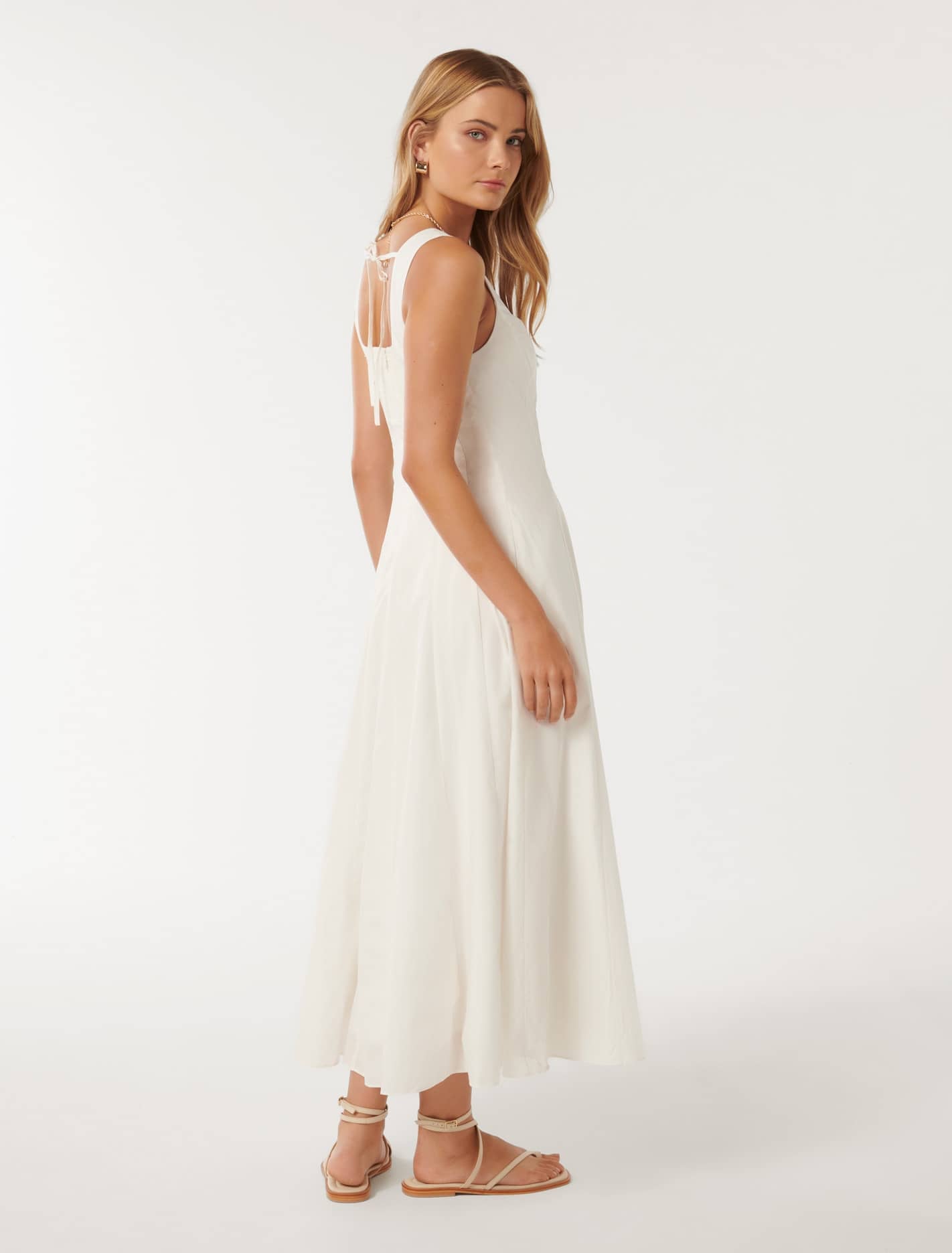 Samera Sleeveless Midi Porcelain