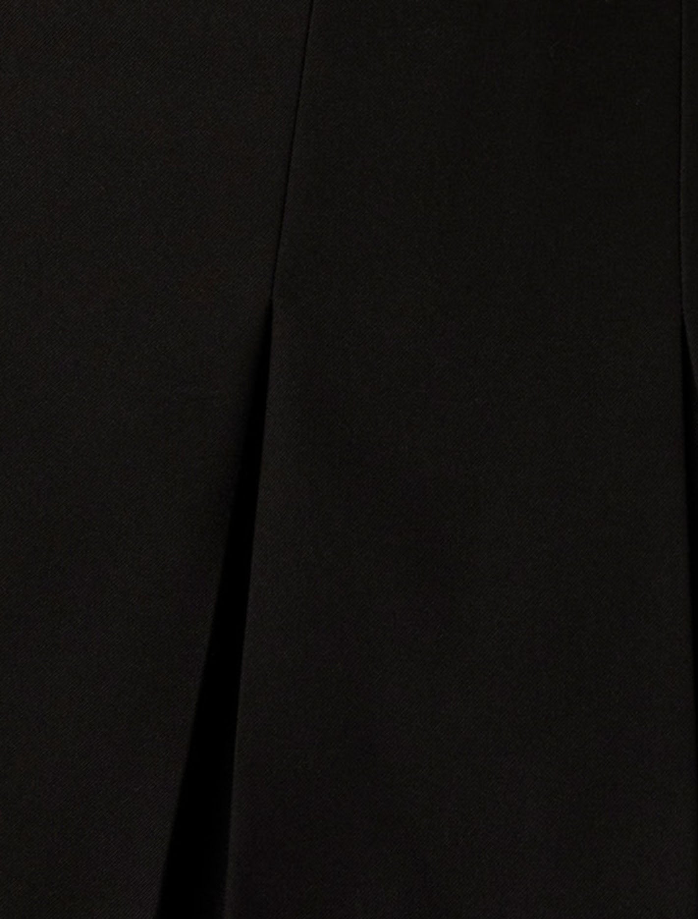 28915701