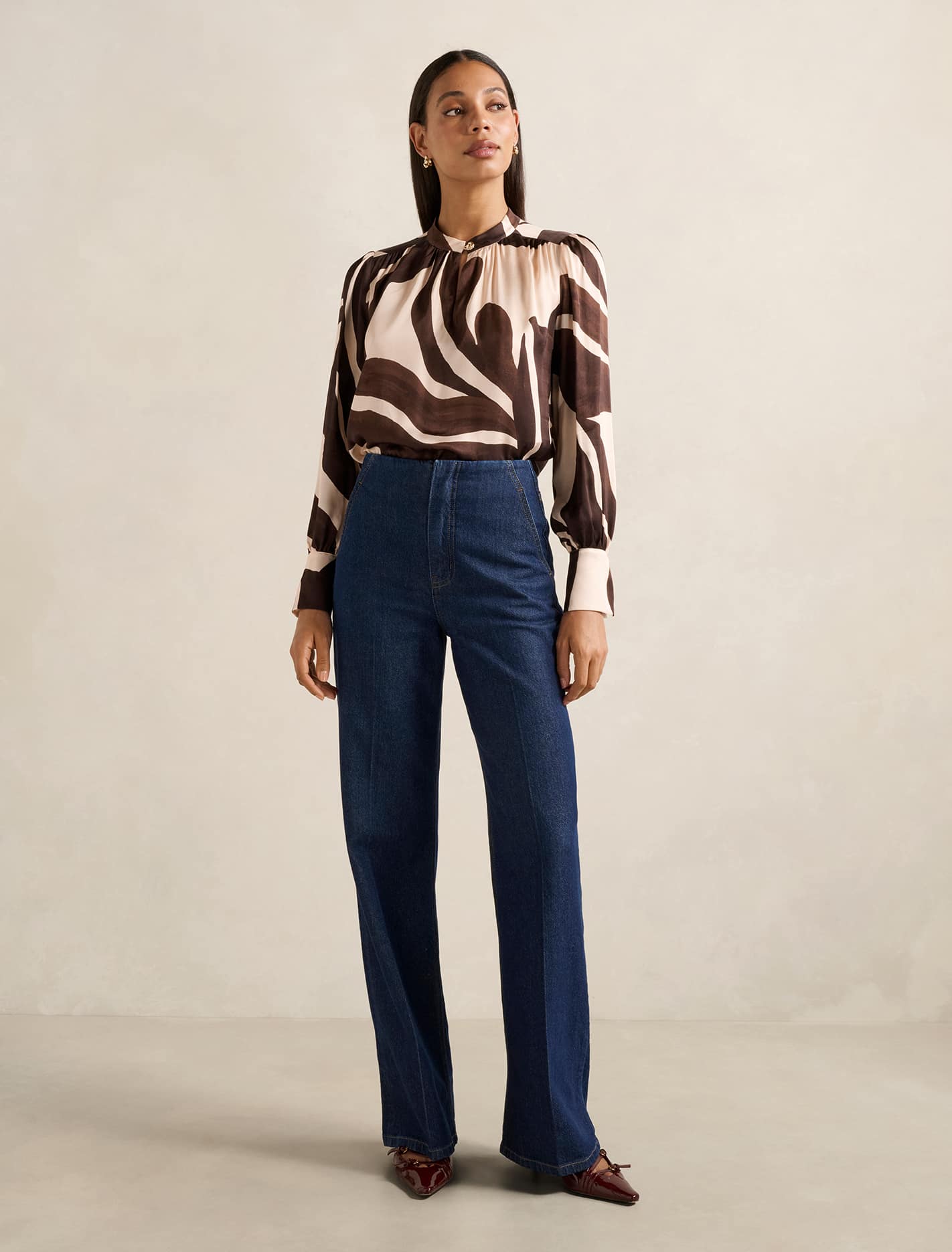Kai Gathered Detail Blouse Choc Nusa Leaf