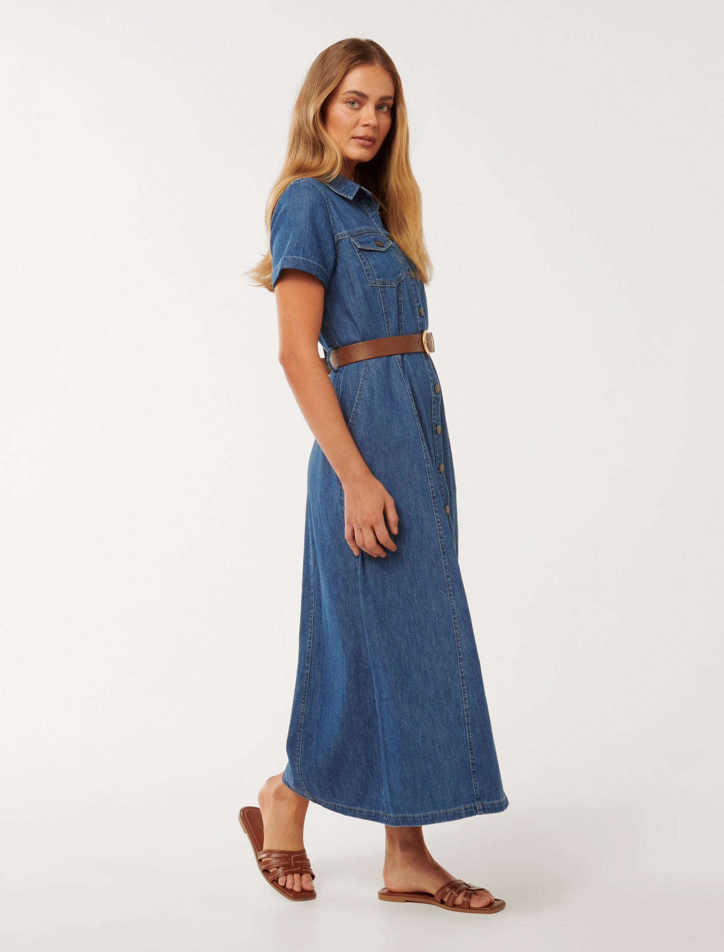 Lana Short Sleeve Midi Dress Mid Wash