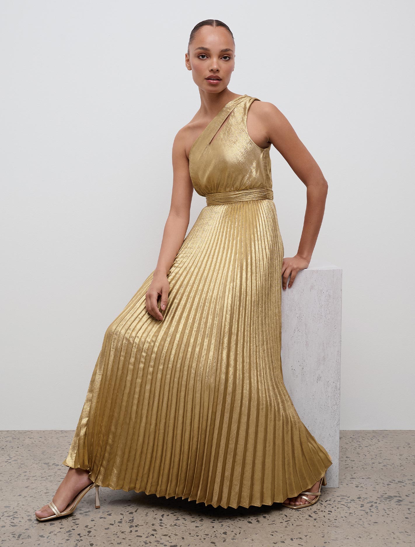 Jayla Metallic One Shoulder Maxi Dress Gold