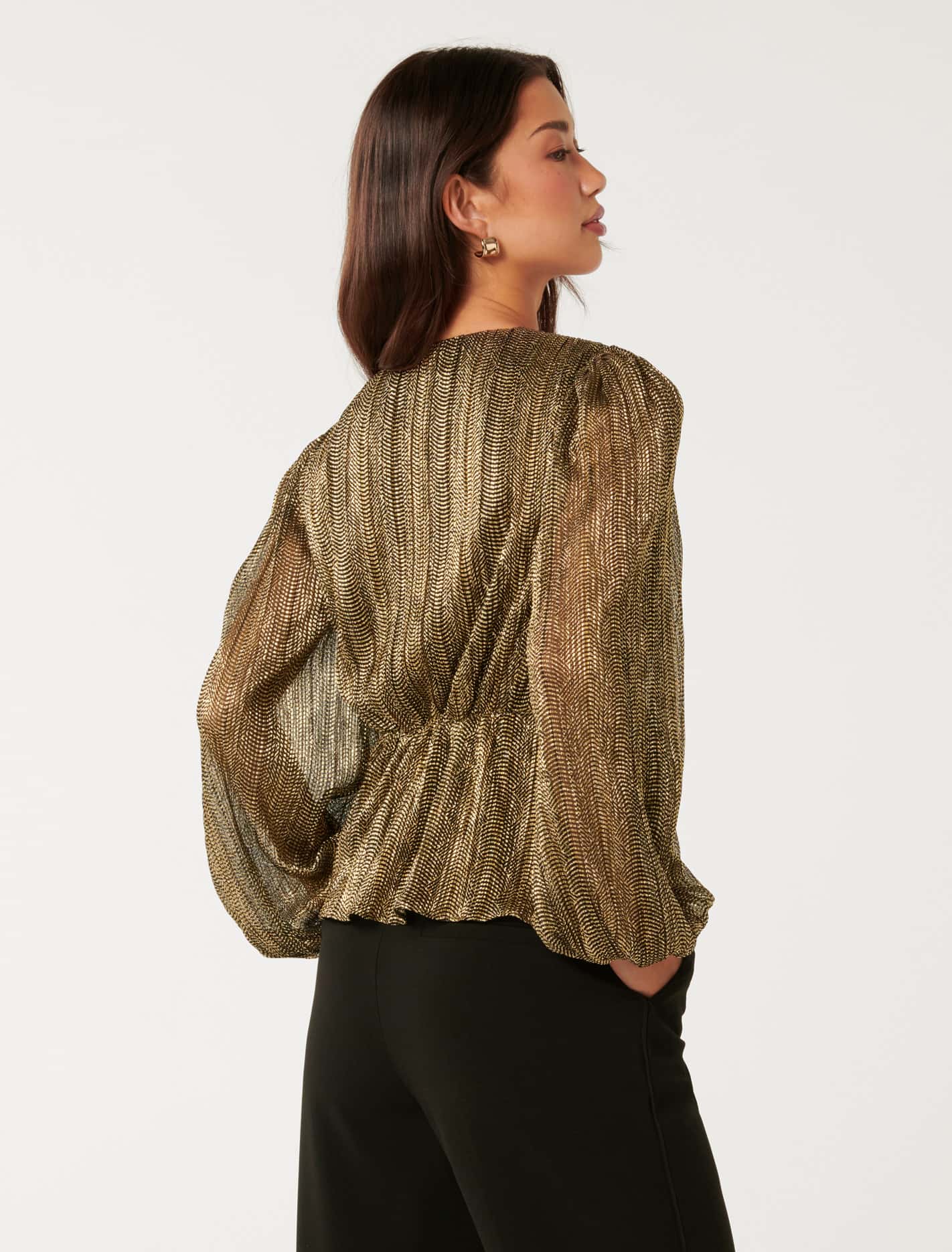 Cassidy Metallic Plisse Top Black & Gold