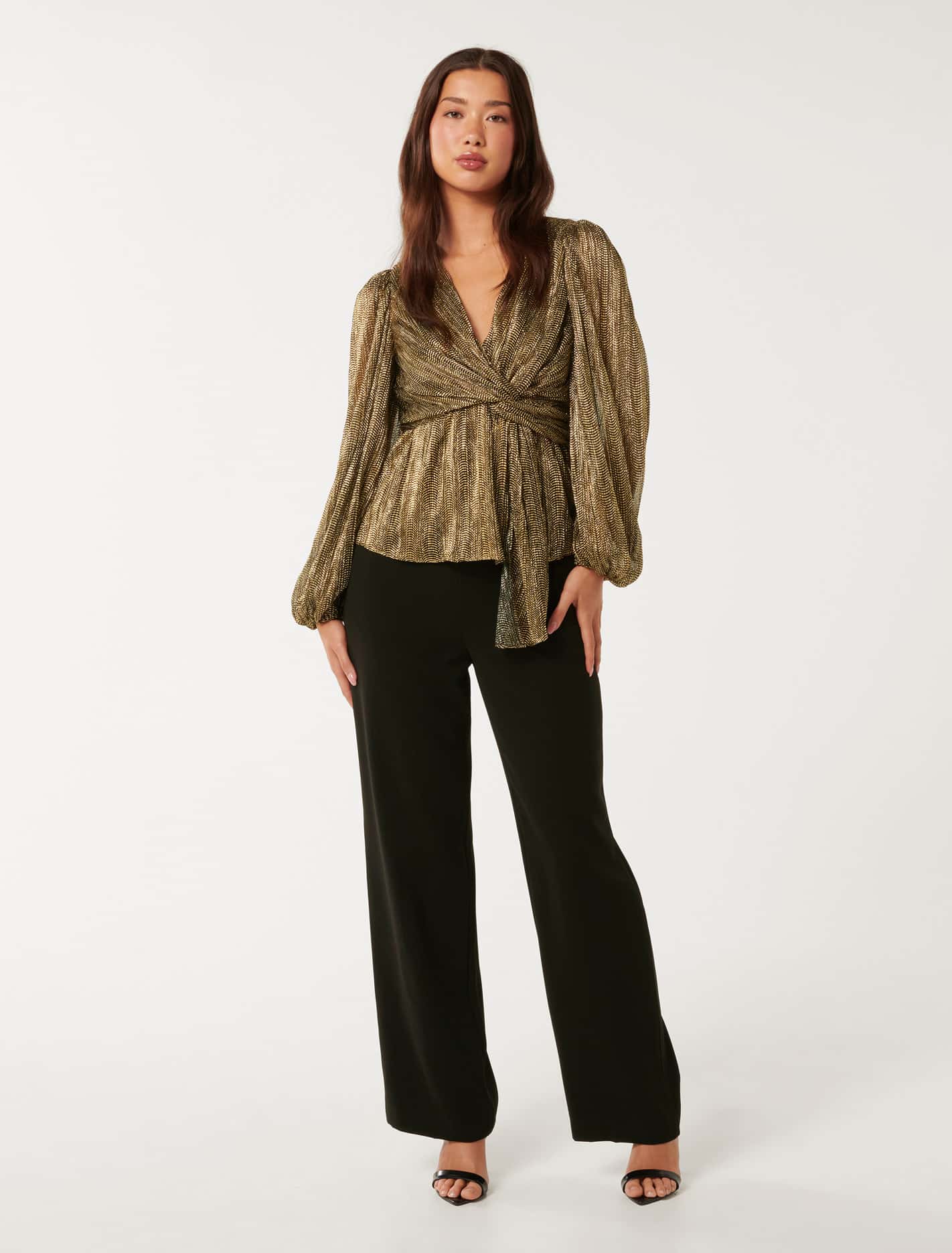Cassidy Metallic Plisse Top Black & Gold