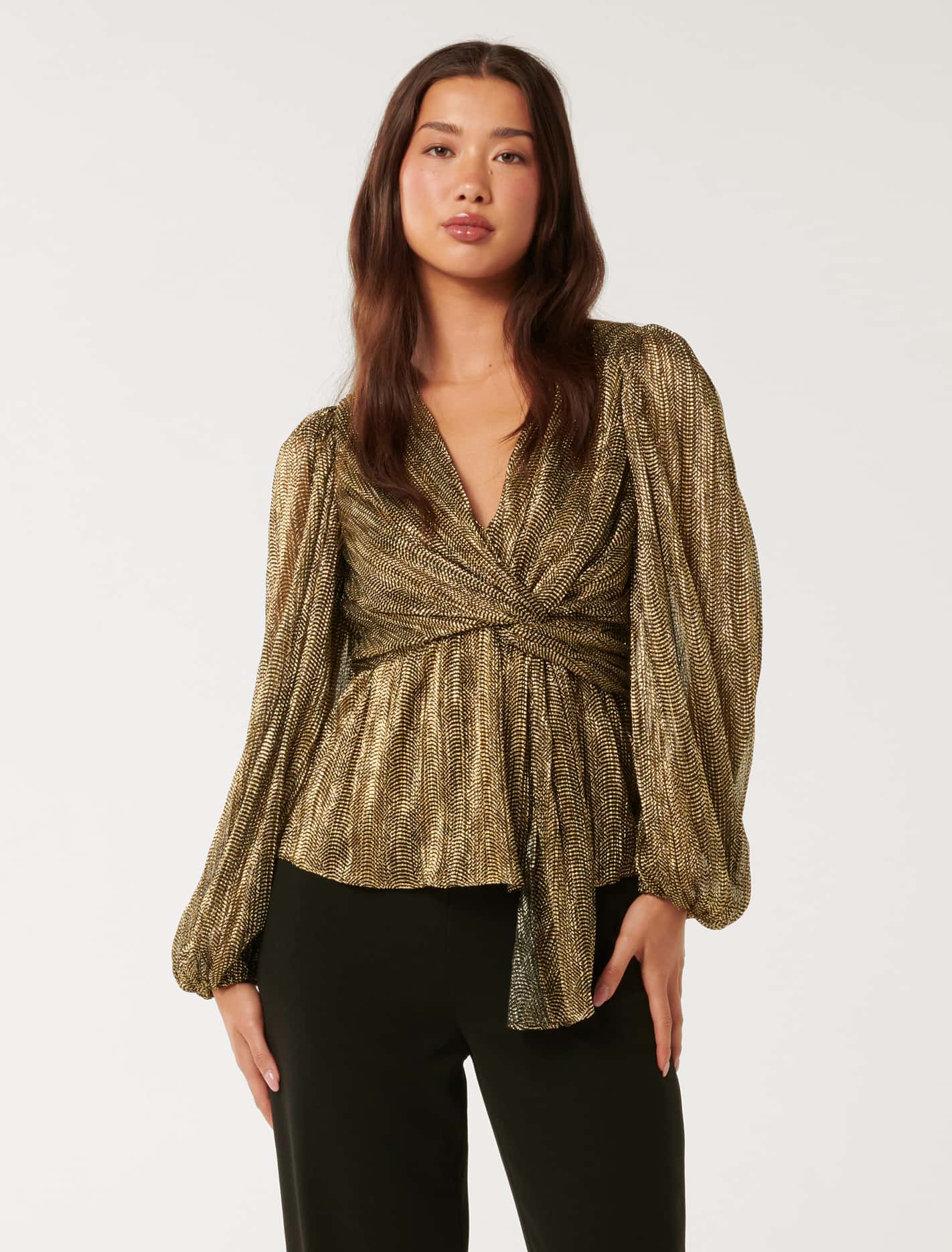Cassidy Metallic Plisse Top Black & Gold
