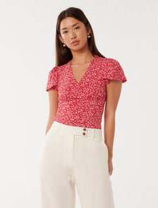 Lulu Printed Flutter Sleeve Top Red Park Ditsy