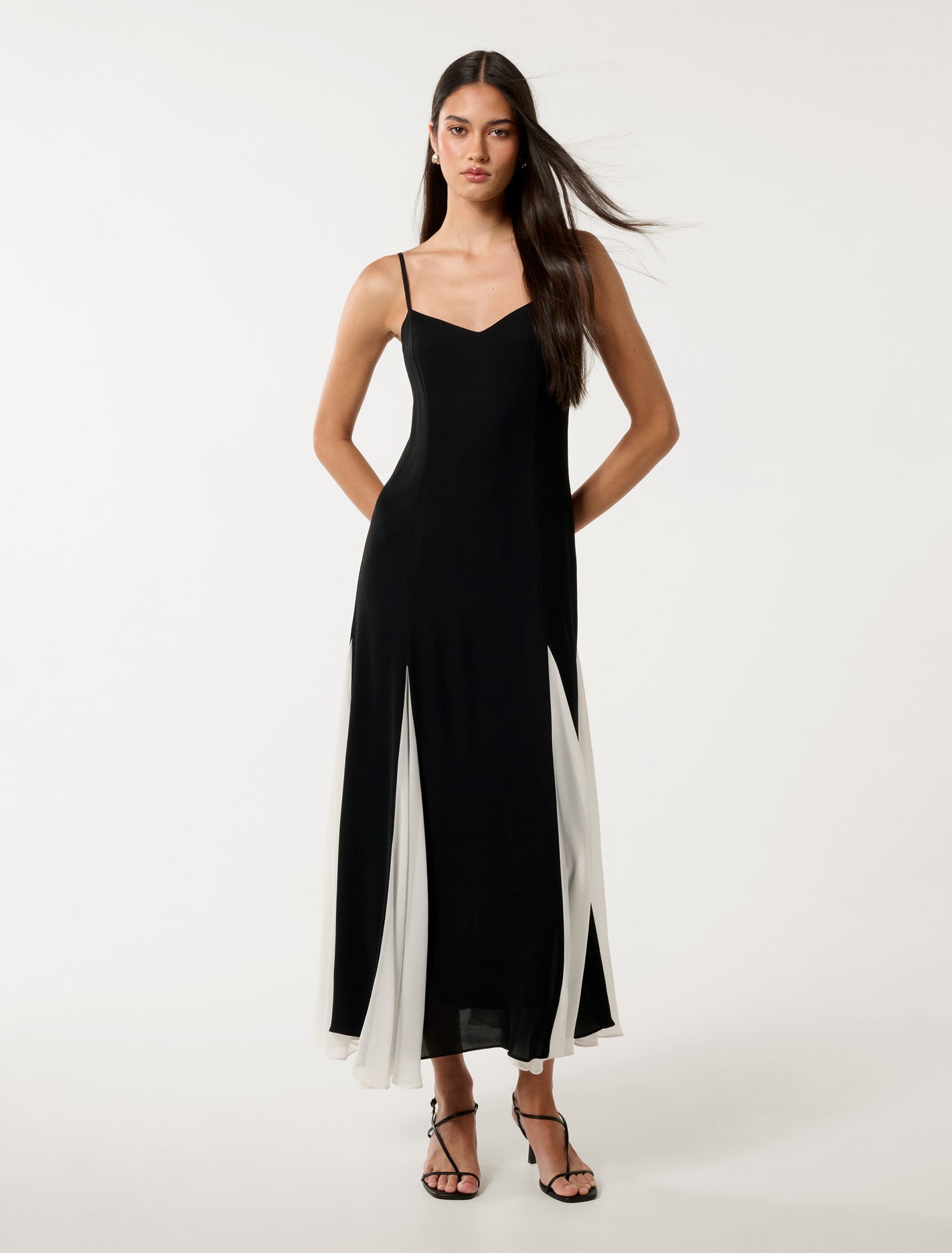Dahlia Maxi Dress Black & White
