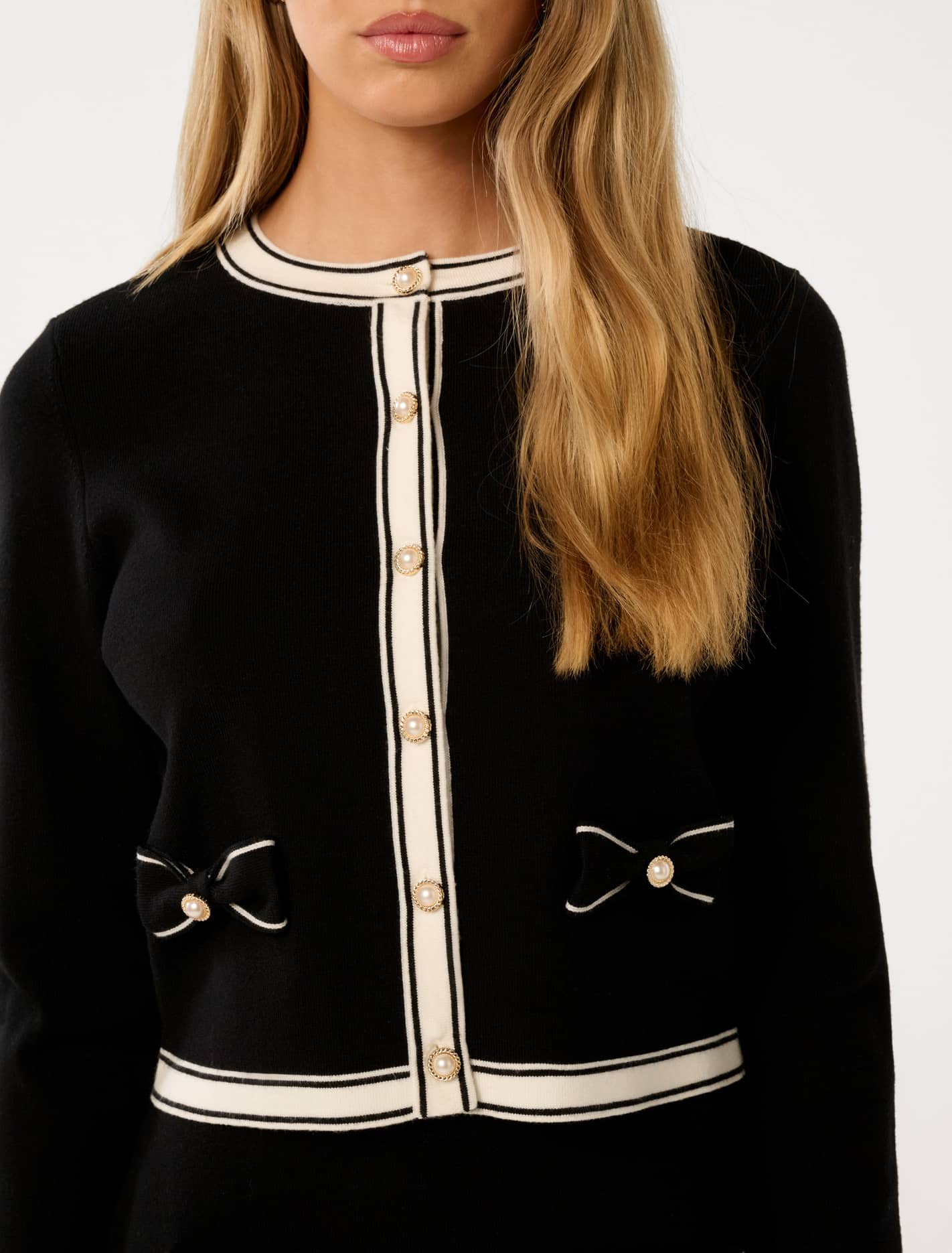 Cece Bow Detail Cardigan Black/ Porcelain