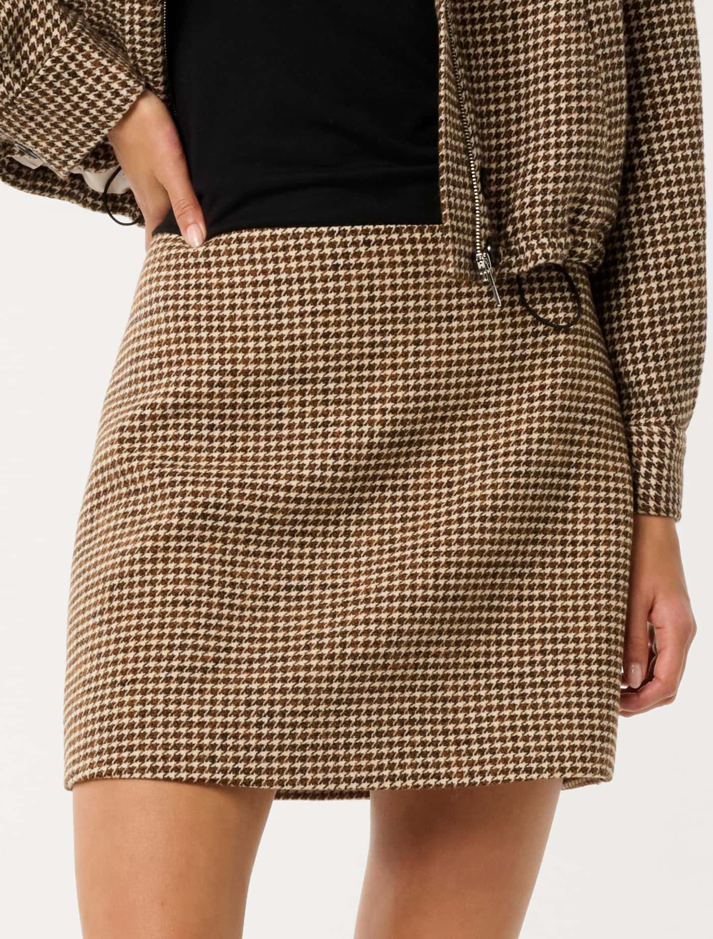 Kaia Check Mini Skirt Mocha Check Set