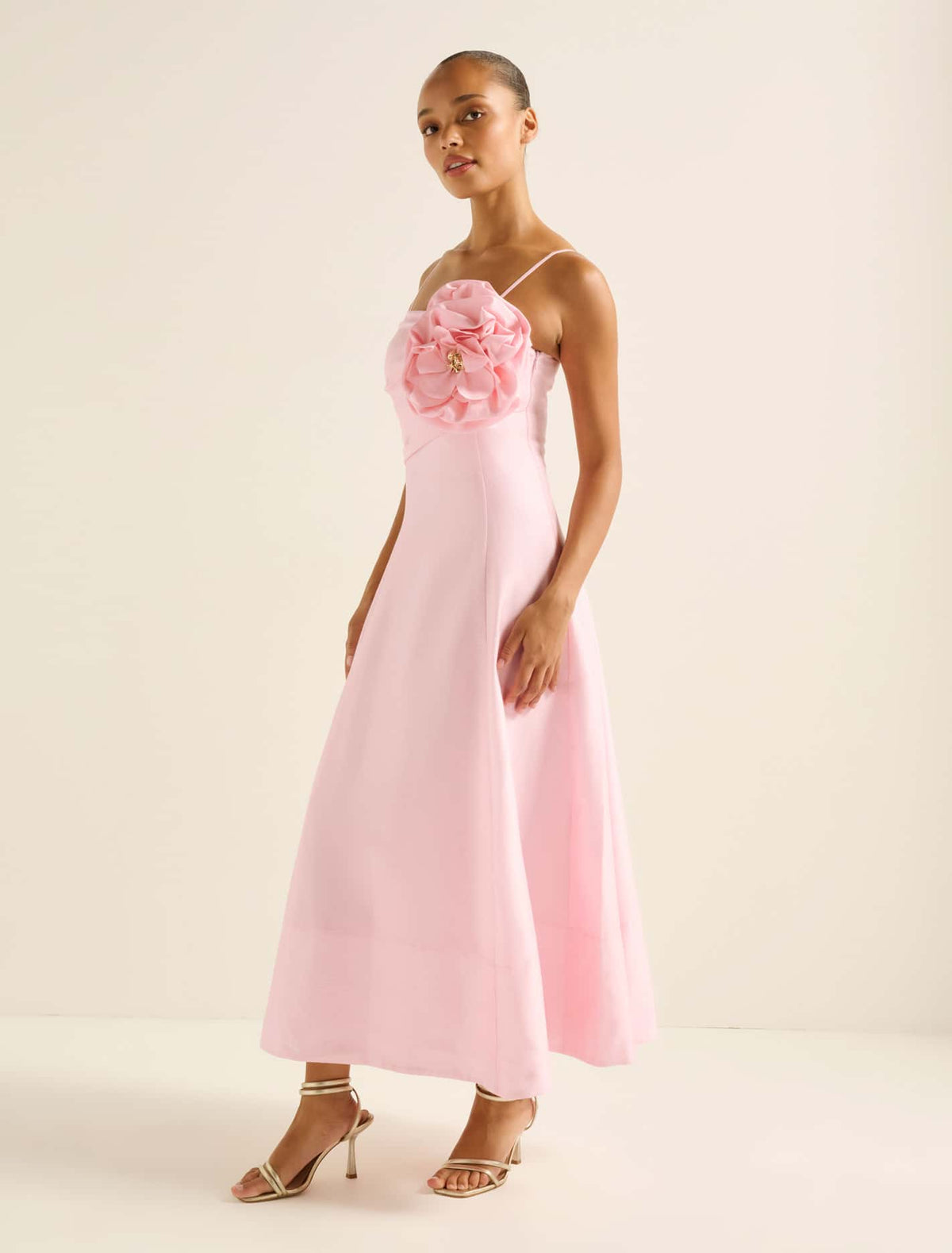 Felicia Flower Detail Midi Dress Soft Pink
