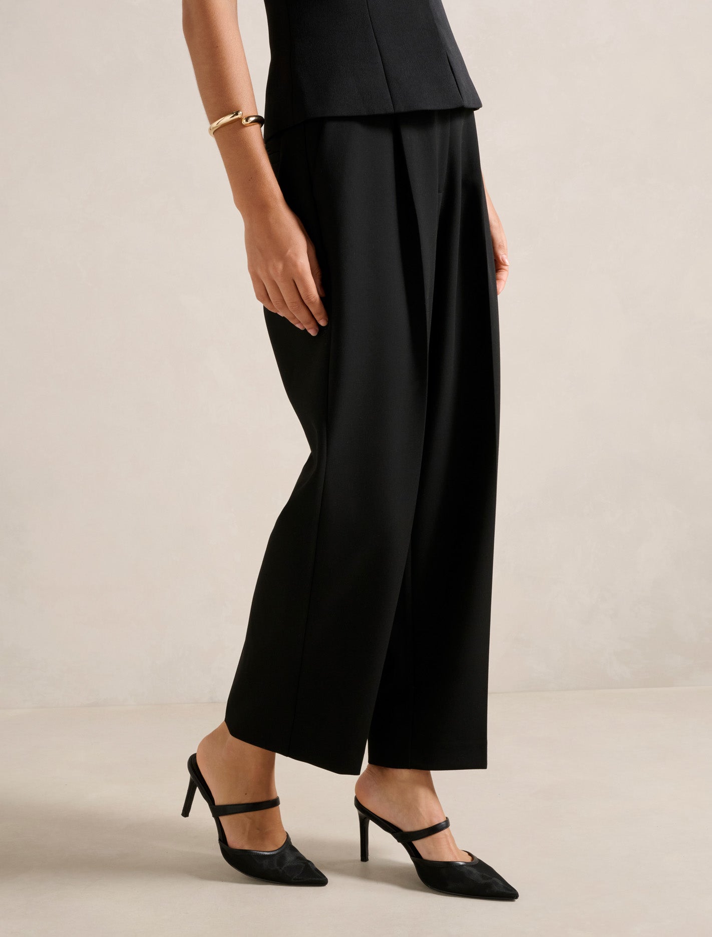 Felicity Barrel Leg Pants Black