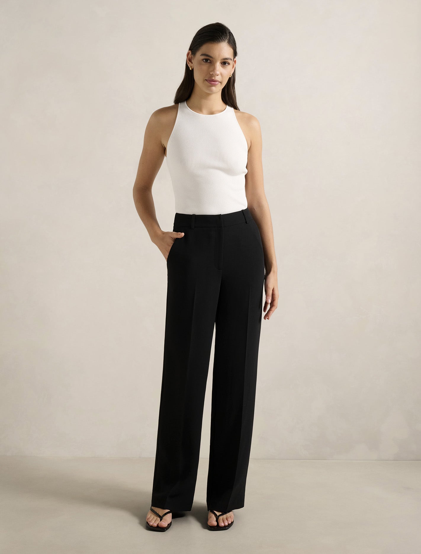 Dahlia Straight Leg Pant Black