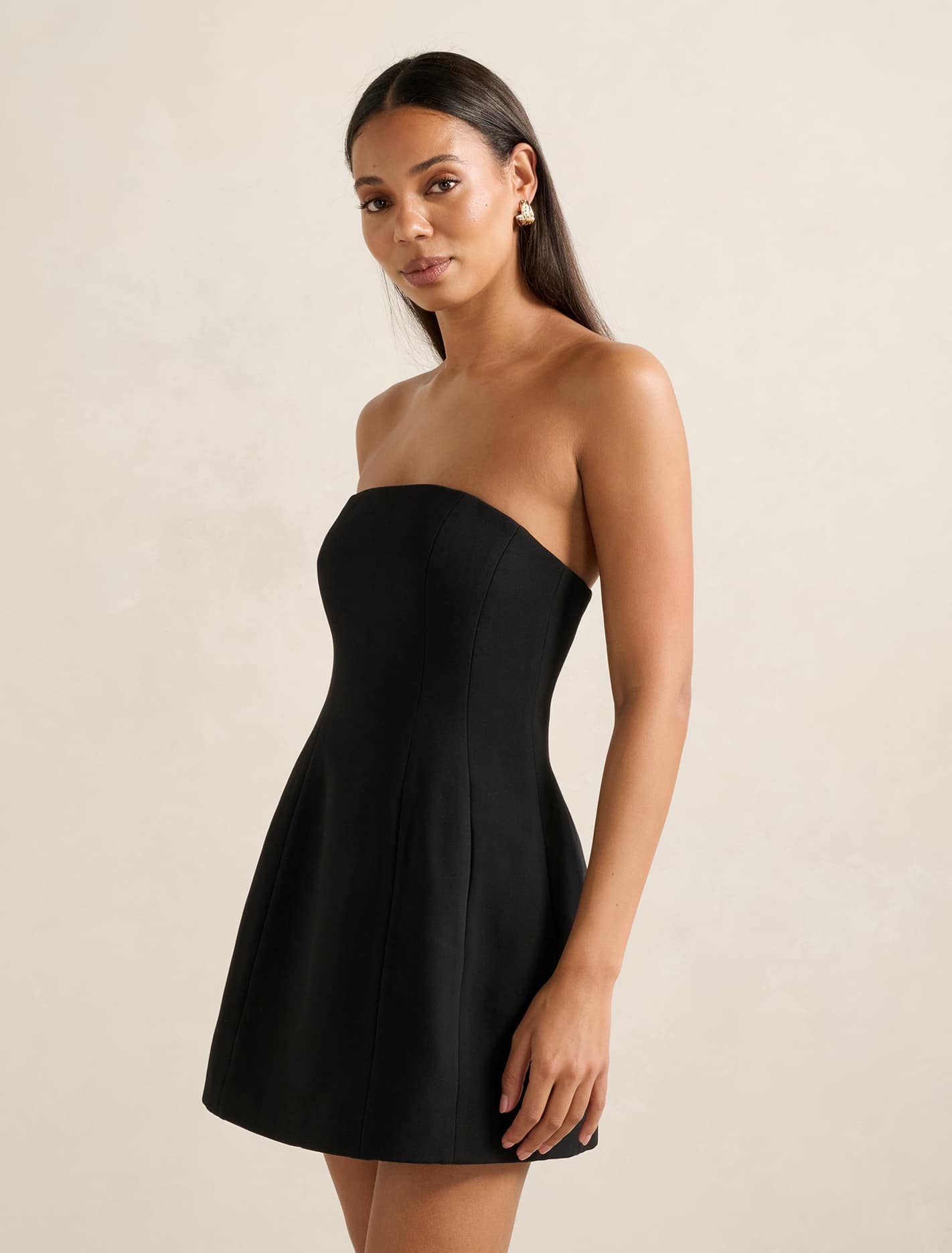 Tahlie Strapless Mini Dress Black