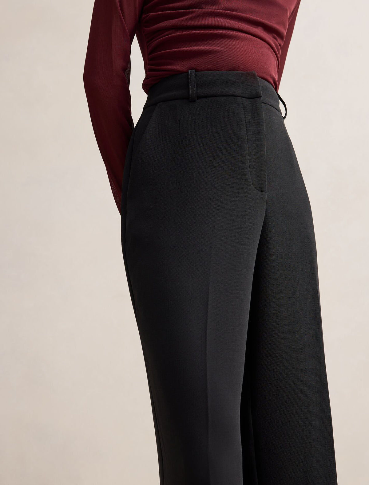 Dahlia Petite Straight Leg Pant Black