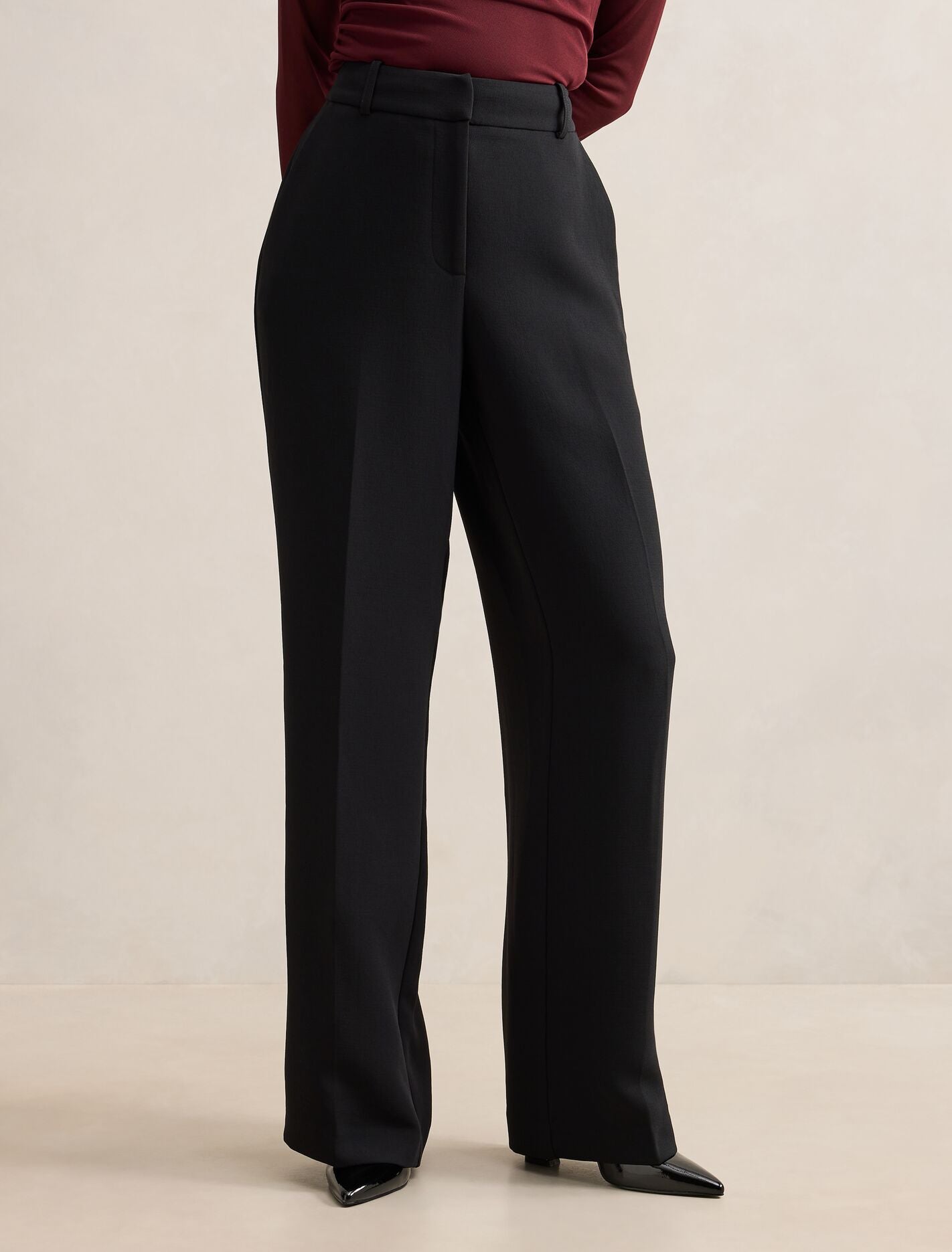 Dahlia Petite Straight Leg Pant Black