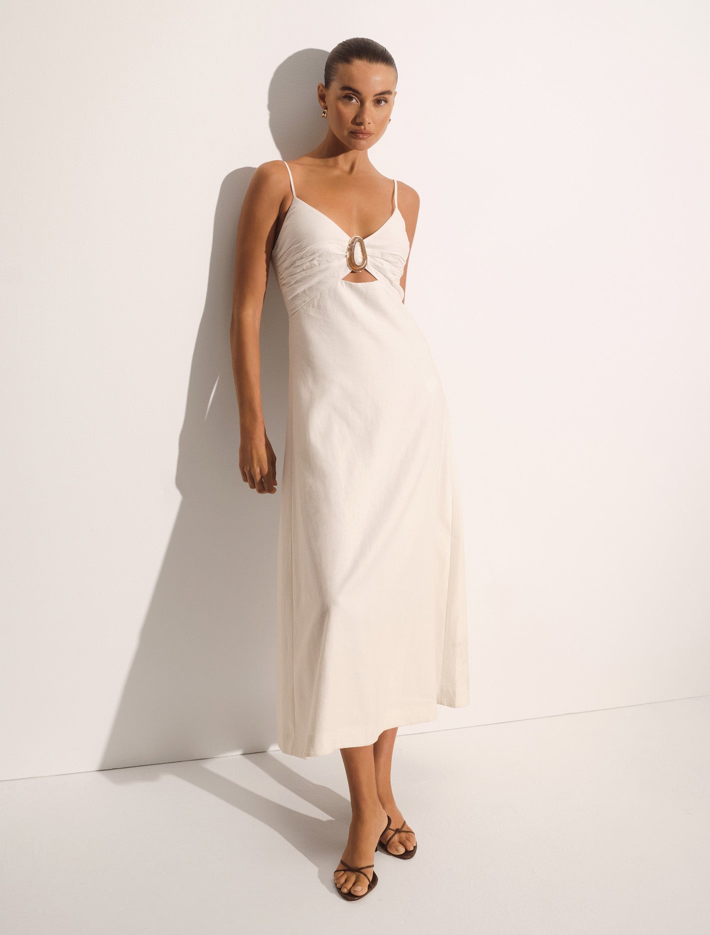 Alice Gathered Hardware Midi Dress Porcelain