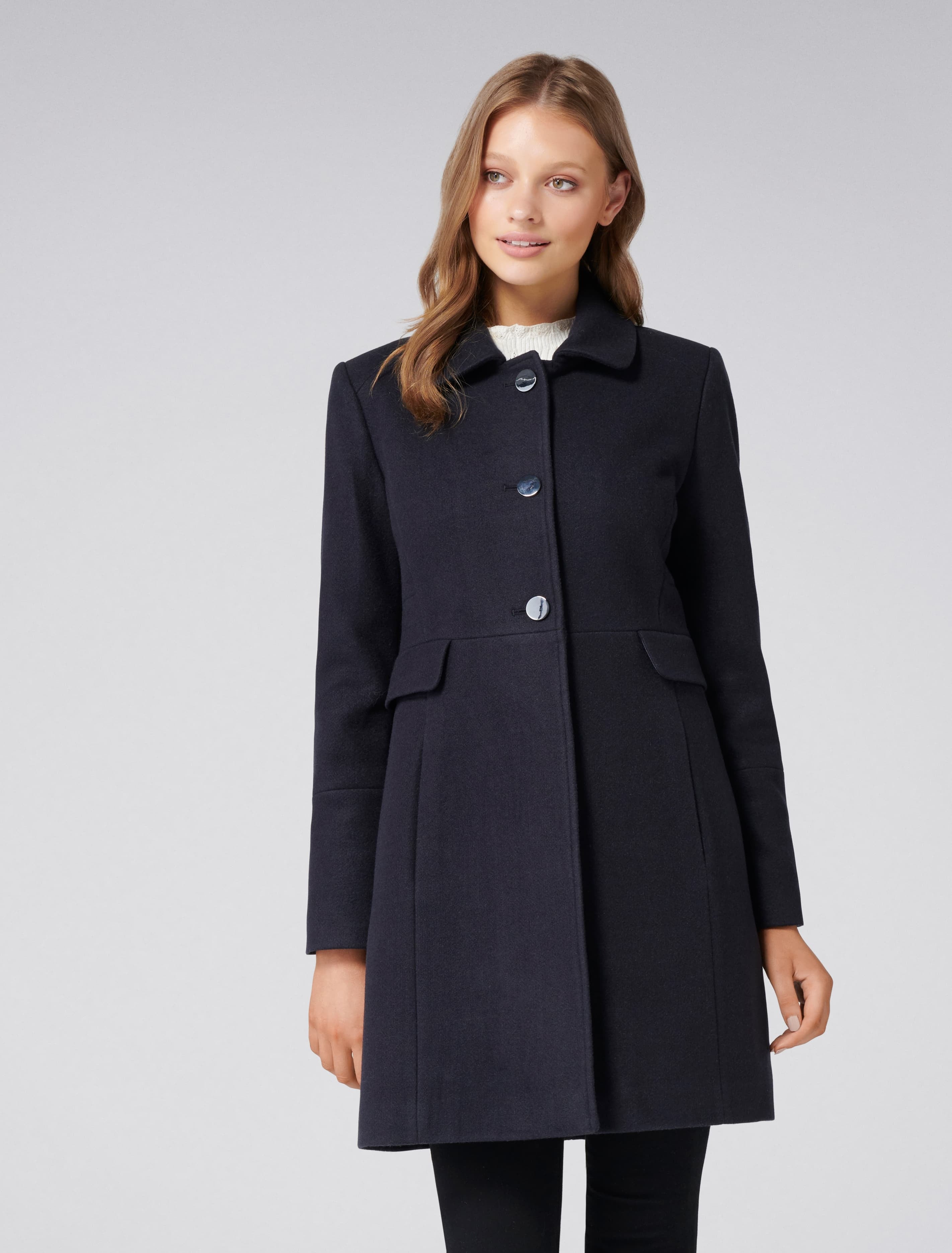 Dolly coat online