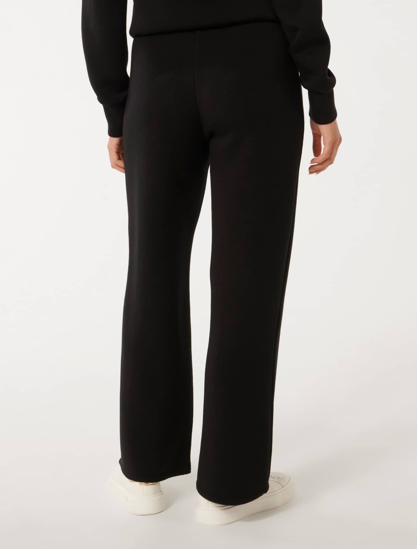 Tiana Wide Leg Sweatpants