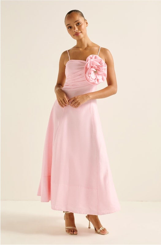 Ever New | Women's Spring | Dresses | Midi Dresses | Mini Dresses | Printed Dresses | Event Dresses | Shop Now 